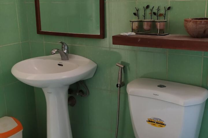 Room 15 of 39
