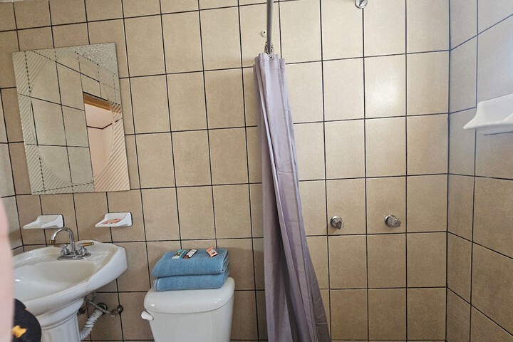 Room 14 of 20