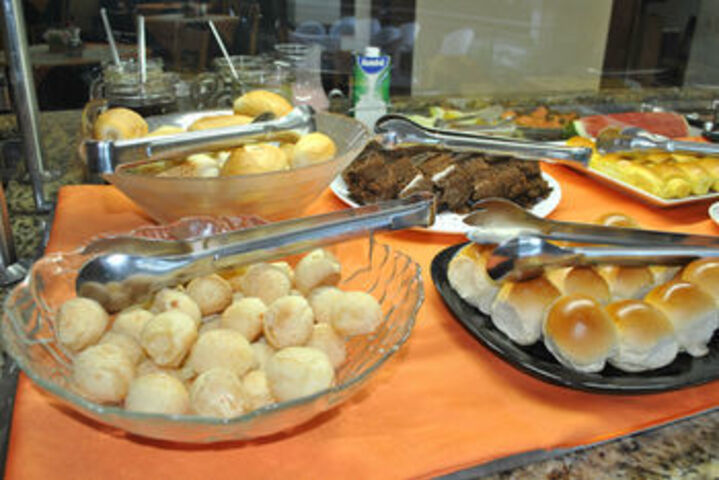 Dining 23 of 23