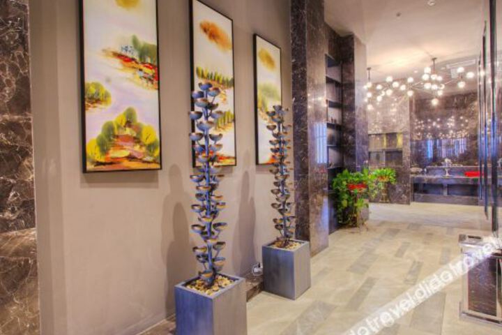 Hotel Interior 19 of 44