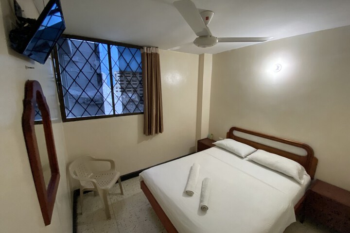 Room 14 of 31