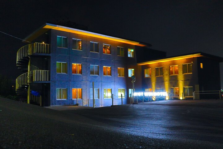 Hotel 16 of 16