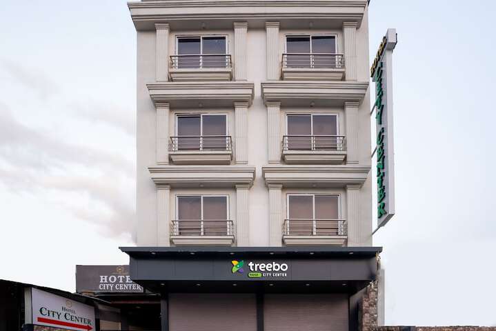 Hotel 53 of 56