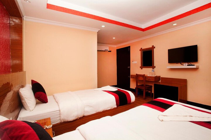 Room 34 of 61