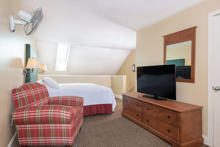 Room 36 of 111