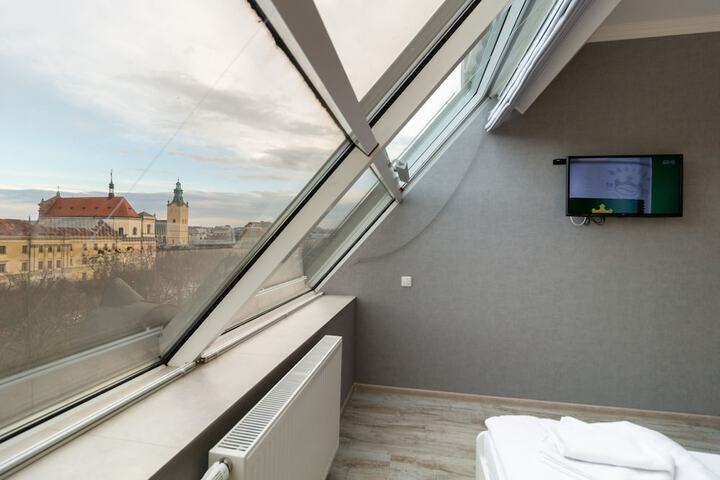 Hotel 144 of 146