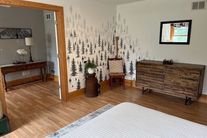 Room 10 of 48