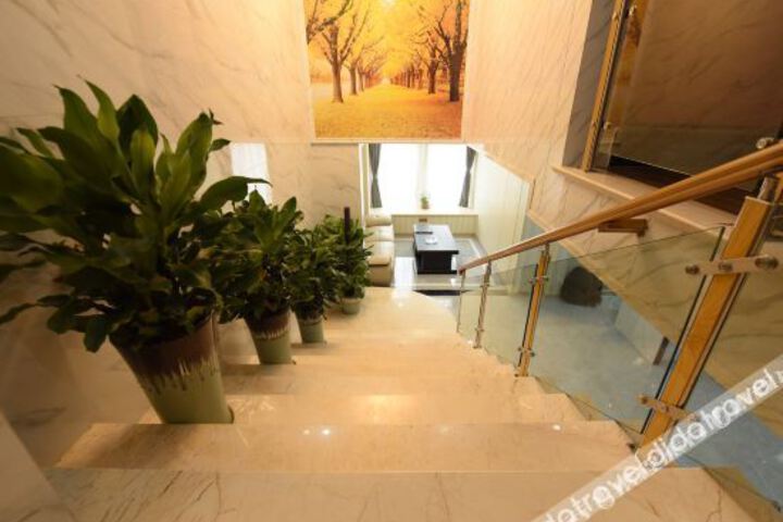 Hotel Interior 26 of 49