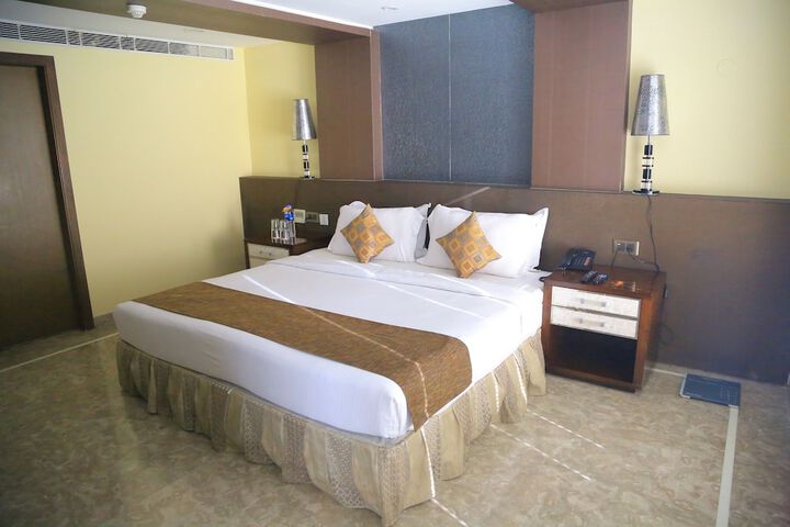 Room 17 of 45