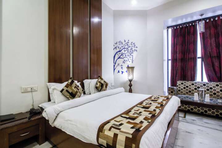 Goroomgo Namaskar Residency Amritsar