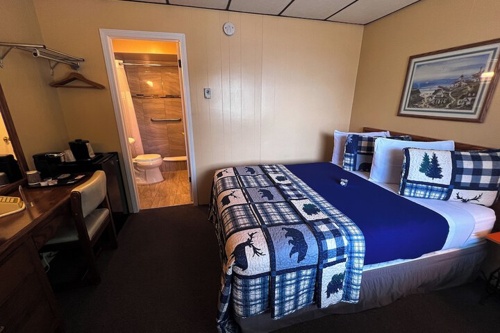 Room 2 of 54