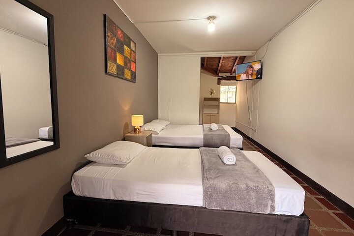 Room 19 of 70