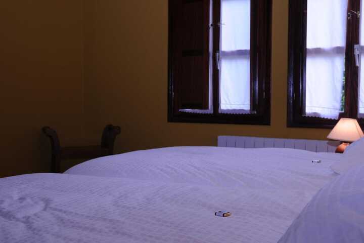 Room 28 of 59