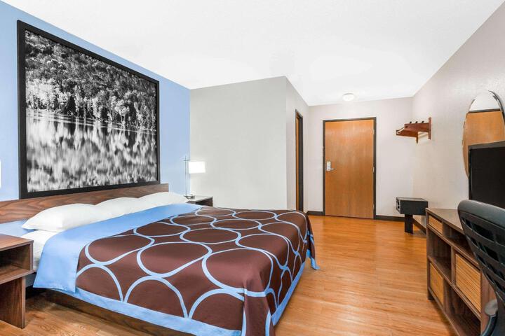 2 Double Beds (2 of 6)