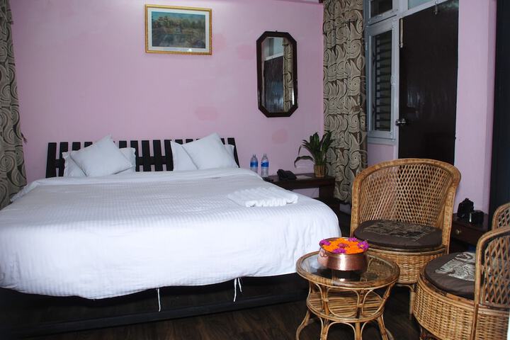 Room 5 of 41