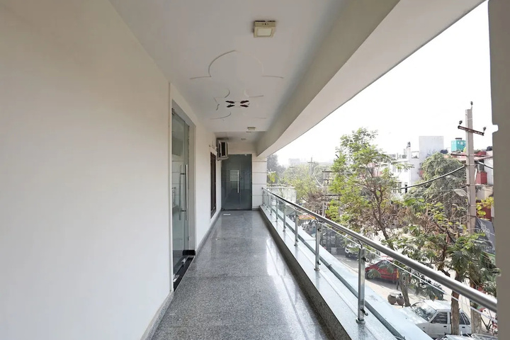 Terrace/Patio 7 of 17