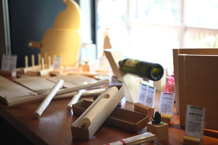 Gift Shop 27 of 41