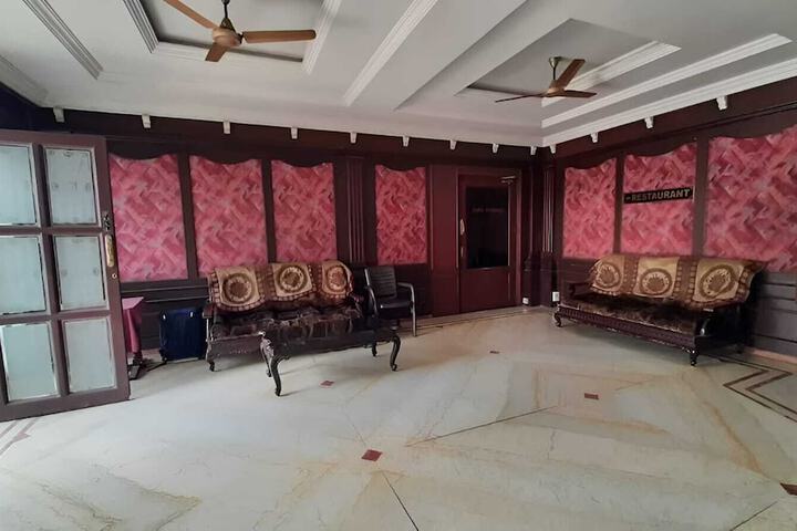 Hotel 2 of 35