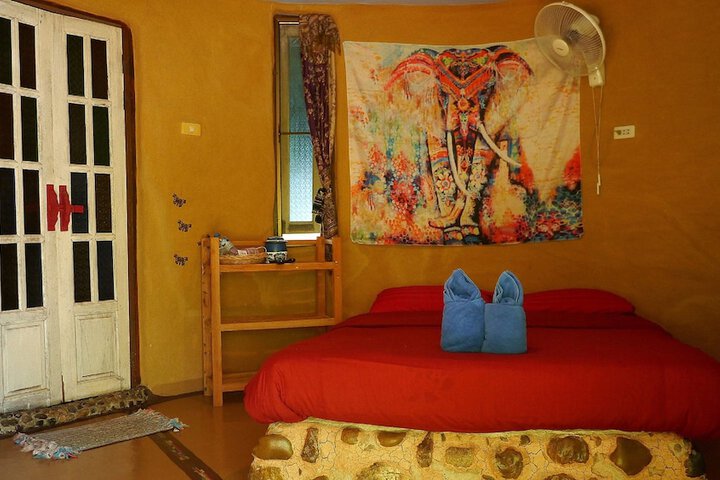 Room 16 of 49