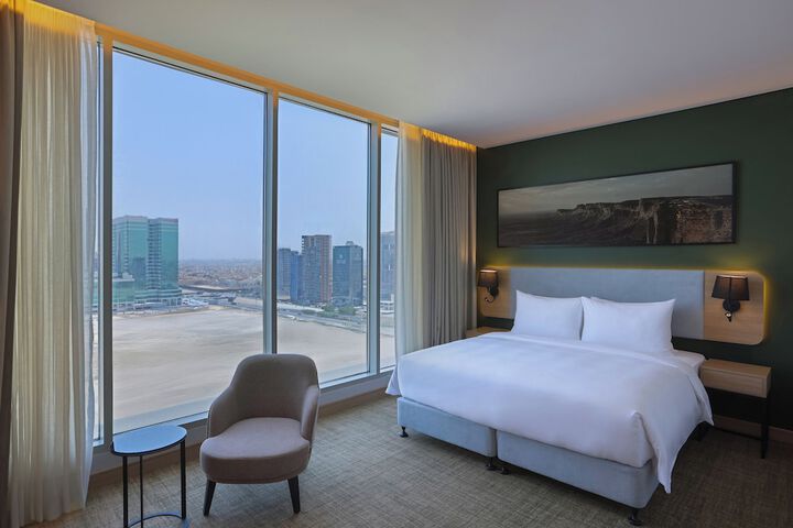 Room 80 of 223