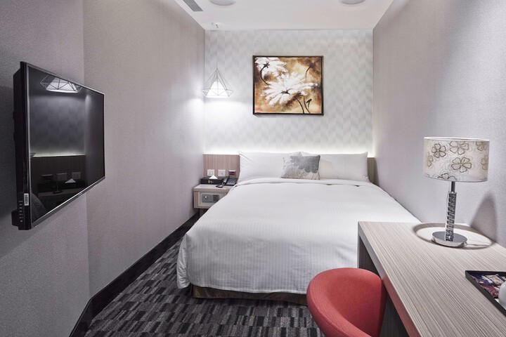Room 14 of 47