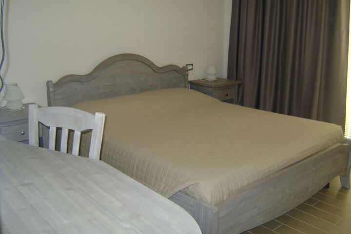 Room 7 of 41