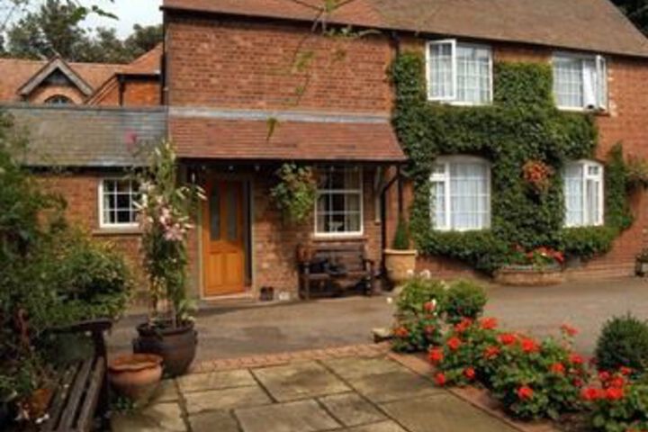 Courtyard Toft House