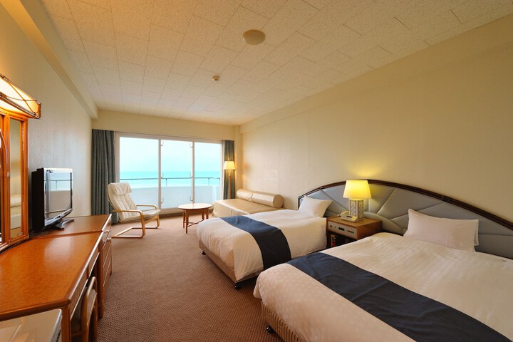 Room 7 of 97