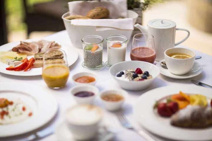 Breakfast/Coffee Service 34 of 58