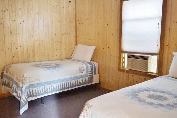 Room 15 of 59