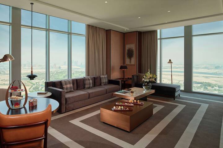 Room 60 of 172