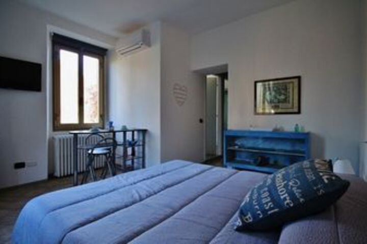 Room 21 of 74