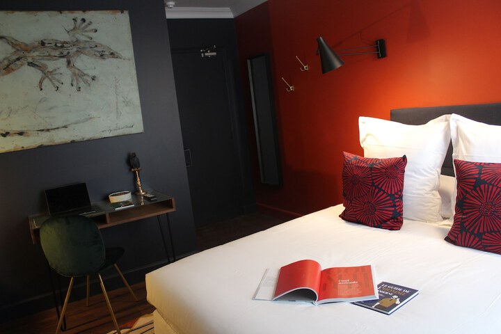 Room 3 of 19