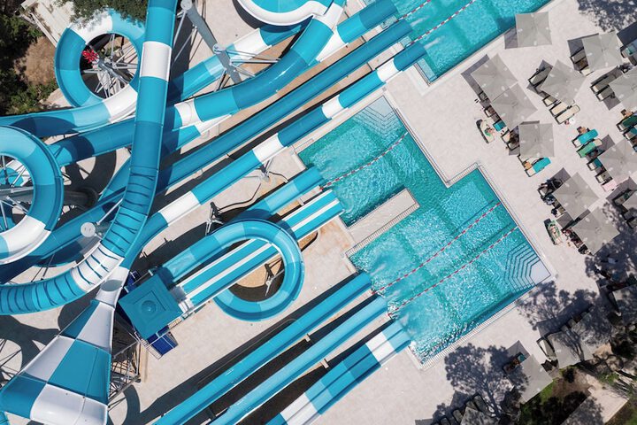 Pool 215 of 518