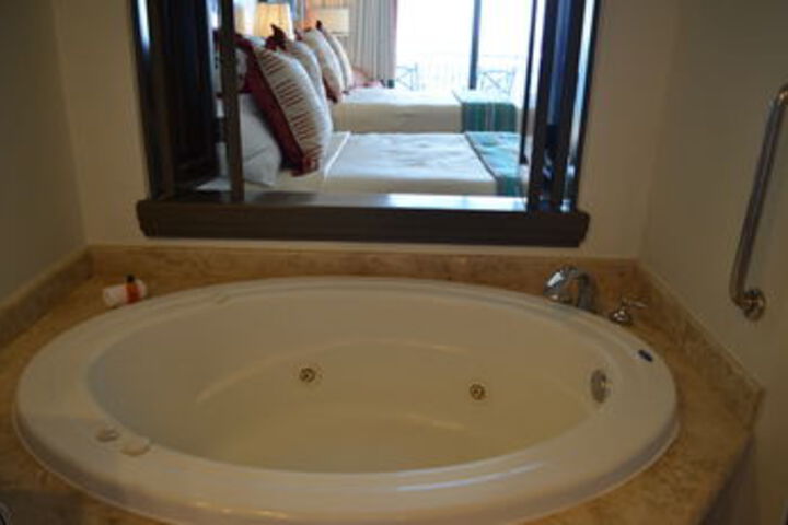 Hot Tub 20 of 29
