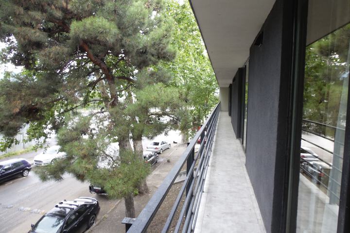 Room 13 of 20