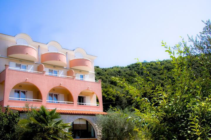 Hotel 54 of 57