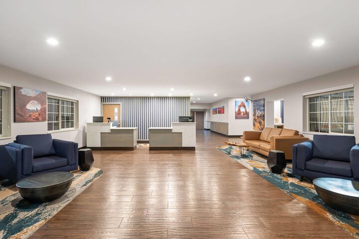 Hotel Interior 3 of 38