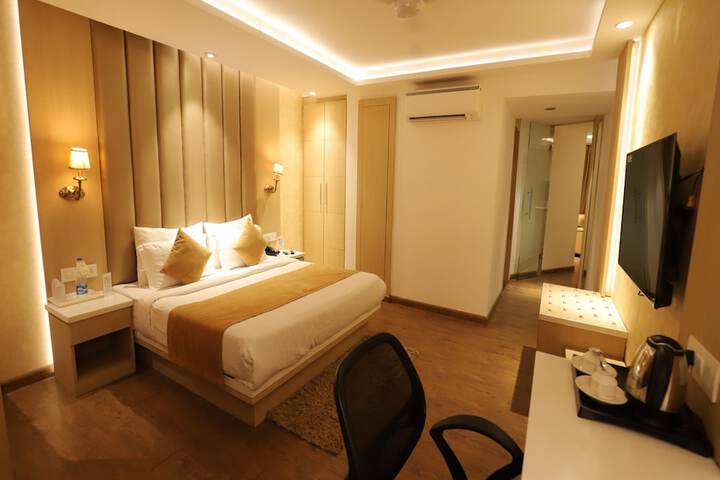 Room 31 of 70