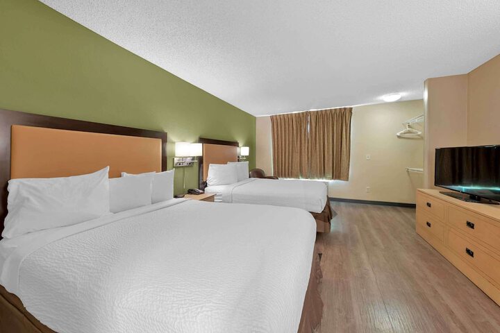 Studio 2 Double Beds (5 of 5)