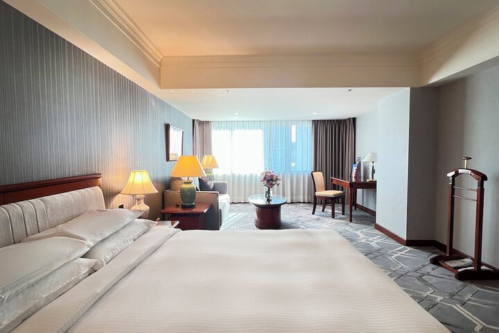Room 20 of 93
