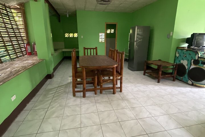 Room 37 of 59