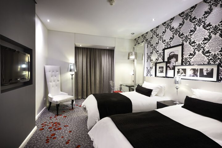 Room 29 of 120