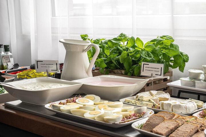 Breakfast/Coffee Service 118 of 139