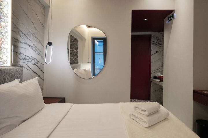 Room 67 of 125