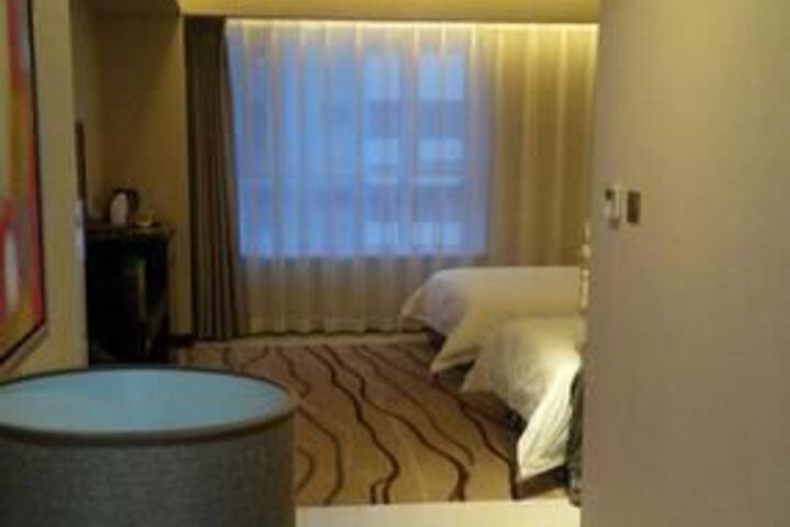 Room 39 of 137