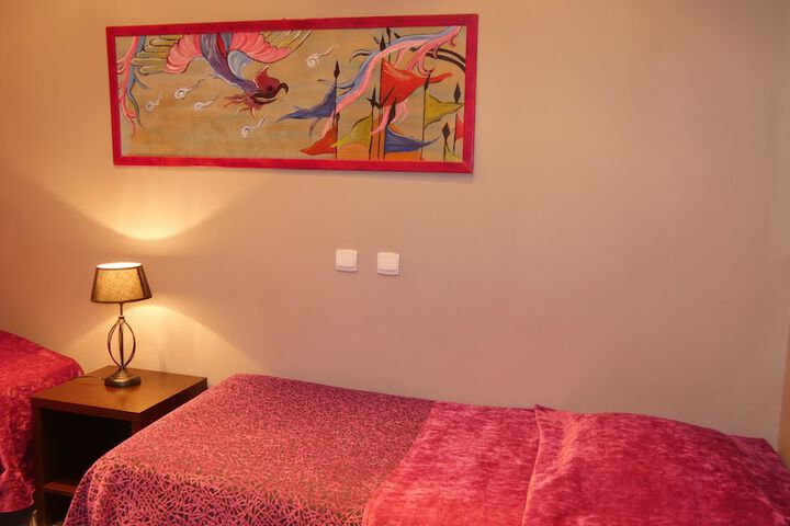 Room 18 of 49