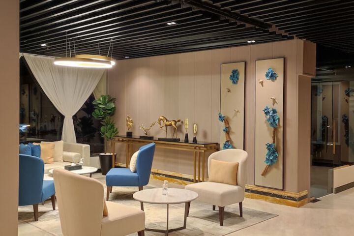 Hotel Interior 4 of 24