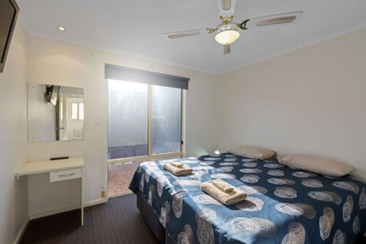 Room 17 of 113