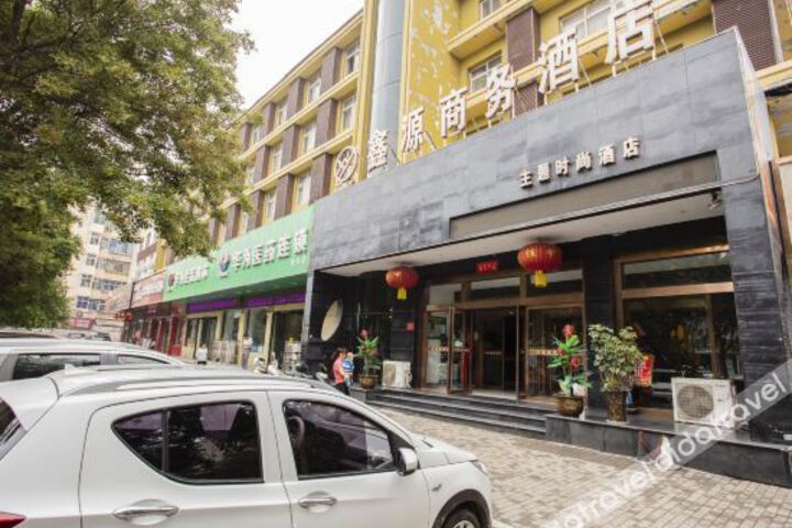 Hotel 2 of 27